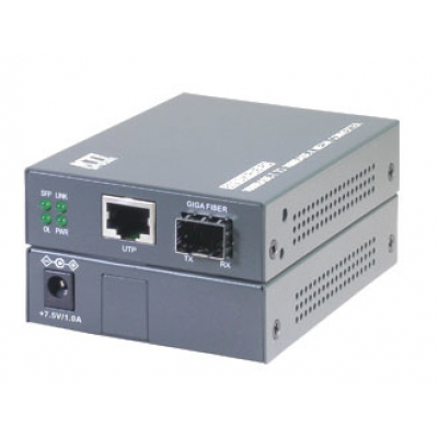 KTI PoE/PD 1000T to 1000SX Fiber media converter