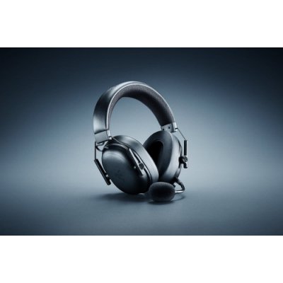 AURICULARES RAZER BLACKSHARK V3 (RZ04-05410100-R3M1)