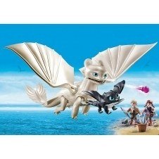 Playmobil como entrenar a tu dragon furia diurna y bebe dragon con niños