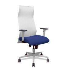 Piqueras y Crespo Sillón Sahuco blanco bali azul oscuro brazos blancos base blanca ruedas parqué 65mm