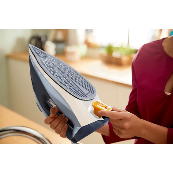 Plancha de vapor Philips DST7020/20, 2800W, golpe de vapor 250 gr/min, vapor continuo 50 gr/min, depósito 300 ml, azul y blanco - imagen 5