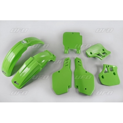 Kit de plásticos verde Kawasaki UFO KAKIT189@026