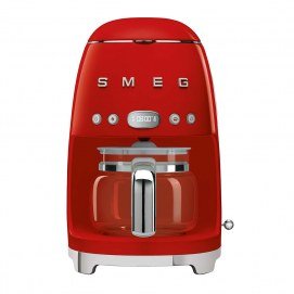 Smeg – Cafetera de goteo Smeg DCF02RDEU con capacidad para 10 tazas.