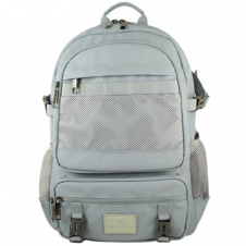 Mochila Perfect Choice Estilo Outdoors Nomad para Laptop 15-17 Color Gris