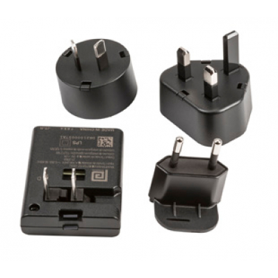 213-029-001 adaptador de enchufe eléctrico Negro