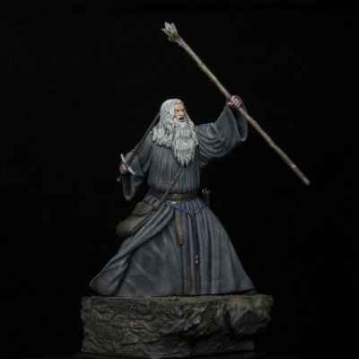 Figura el señor de los anillos gandalf en moria 18 cm