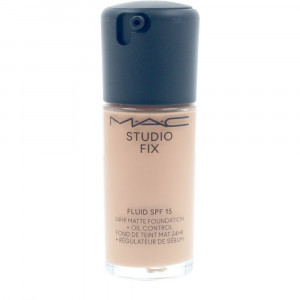 STUDIO FIX FLUID SPF15 #NW20 30 ml