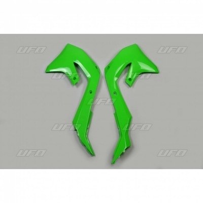 Plásticos laterales de radiador UFO verde Kawasaki KX450 KA04751#026