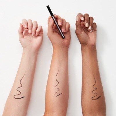 Maybelline New York Eyeliner Rotulador Líquido Hypereasy Color Negro