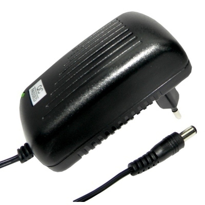 Alimentador Fijo 12Vdc 2Amp 24W Conector 5,5x2,1mm DCU