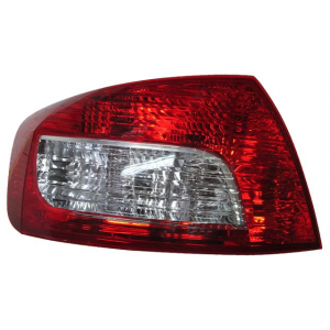 Piloto trasero izquierdo Peugeot 407 2009-2011