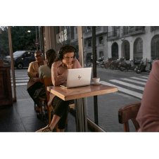 HP EliteBook 865 16 inch G11 Notebook PC Wolf Pro Security Edition AMD Ryzen? 5 8540U Portátil 40,6 cm (16