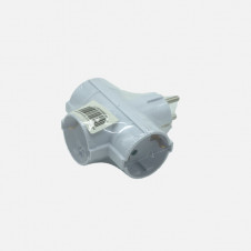 Eco Adaptador 3tomas Retract.mod4 2p+e 16a 230v Blanco Ptotecc. Infantil 4x8,5x10cm