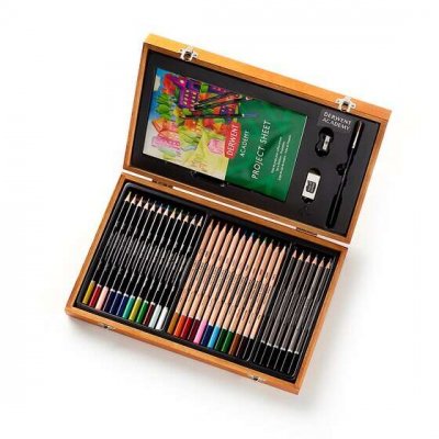 Derwent Academy Caja de Madera con 12 Lapices de Colores, 12 Lapices de Colores Acuarelables, 6 Lapices de Grafito para Bocetos, Pincel, Sacapuntas, Goma de Borrar, Hoja de Proyectos y 3 Proyectos par