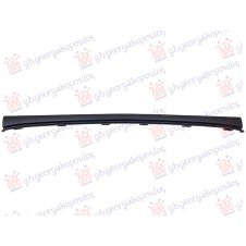 MOLDURA CENTRAL PARA PARACHOQUE DELANTERO(C63 AMG)