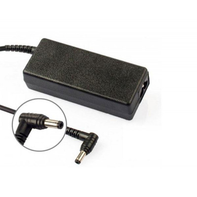 Cargador universal para router / LCD / portatil 12v 5a 5.5x2.5