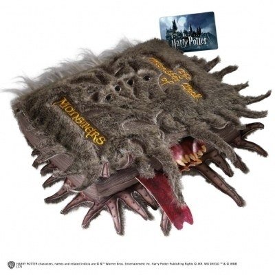 Peluche the noble collection harry potter monstruoso libro de los monstruos
