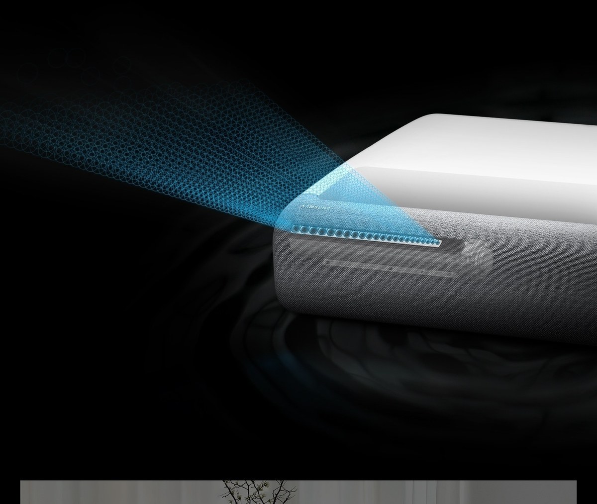 Con 22 agujeros integrados, el proyector doméstico Samsung The Premiere con tecnología Acoustic Beam proporciona un sonido rico y profundo
