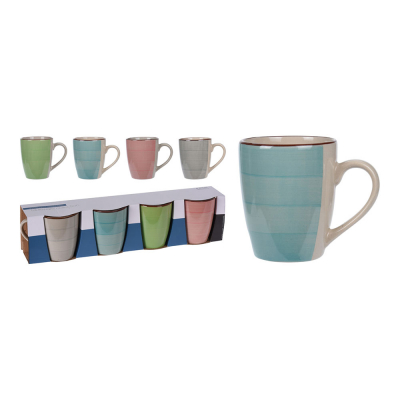 Juego de 4 tazas de colores diferentes. colores / modelos surtidos