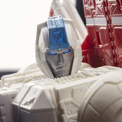 Figura hasbro transformers war for cybertron siege commander class jetfire