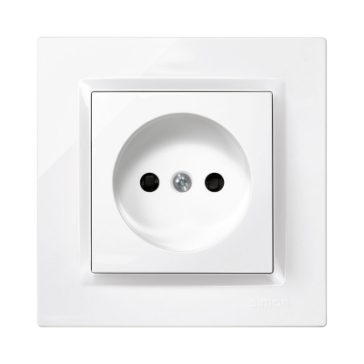 Enchufe bipolar blanco con marco