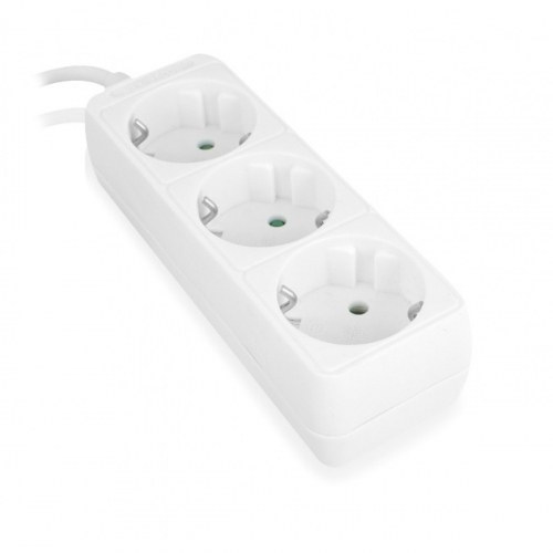 Ewent EW3958 Regleta con tres enchufes en blanco