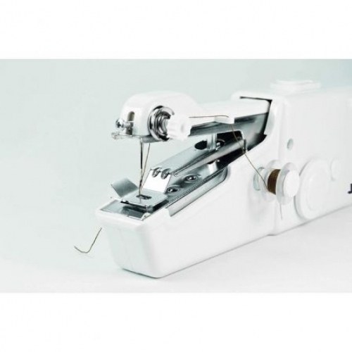 Máquina de coser MC695