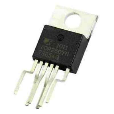 Circuito Integrado CA/CC 700V 210W TO220-7 TOP250YN