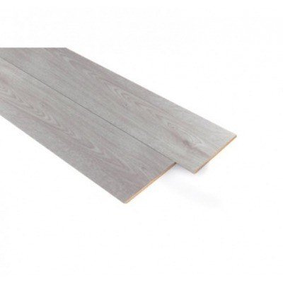 SUELO LAMINADO AC5 GROSOR 10 MM MODELO TORONTO