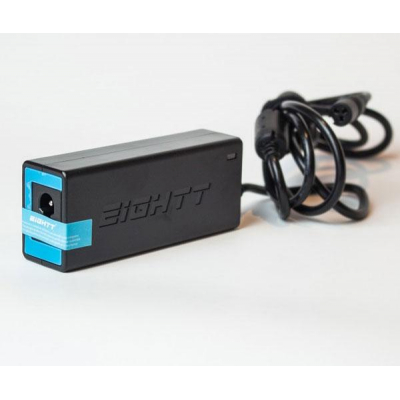 Cargador para portátil universal automático 45w / 8 conectores / EC45V2 / Eightt