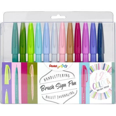 Pentel Brush Sing Pen Pack de 12 Rotuladores con Punta de Pincel - Lineas Finas o Gruesas dependiendo de la Presion - Fabricados con 81% de Plasticos Recicldos - Colores Pastel Surtidos