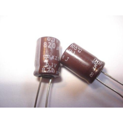 Condensador Electrolítico RADIAL 820uF 6,3Vdc 105ºC