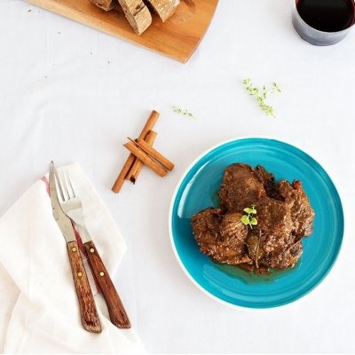 Carrillada ibérica en salsa de canela - 350 g.