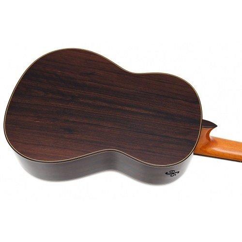 Model 65 Años