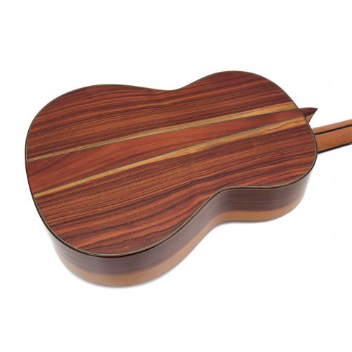 Modelo 12 - 640 cedro
