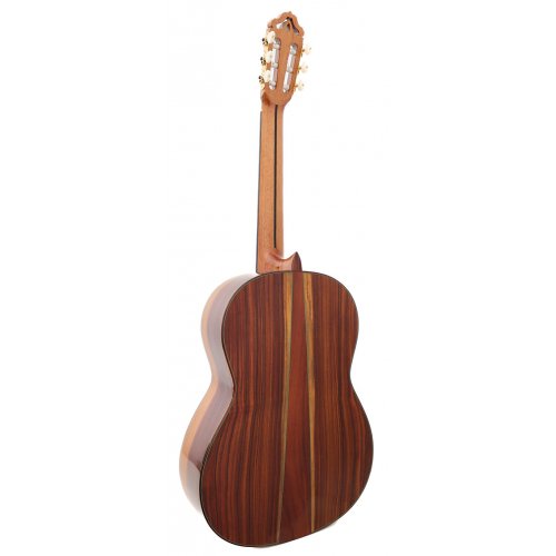 Modelo 12 - 640 cedro