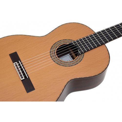 2M 640 cedro