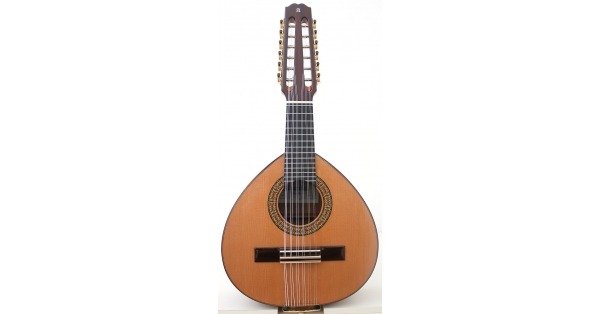 Alhambra guitar 4p top