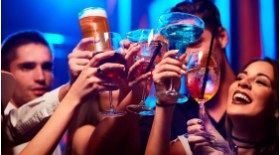 La Noche Completa: Alcohol y Prostitución, la Nueva Tendencia en la Fiesta Barcelonesa