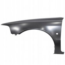 ALETA DELANTERA CON ORIFICIO DE INTERMITENTE