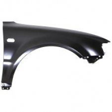 ALETA DELANTERA CON ORIFICIO DE INTERMITENTE