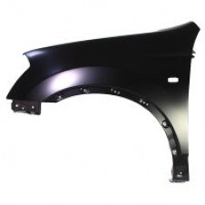 ALETA DELANTERA CON ORIFICIO DE INTERMITENTE Y MOLDURA