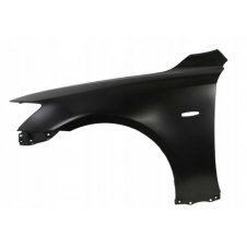 ALETA DELANTERA CON ORIFICIO DE INTERMITENTE