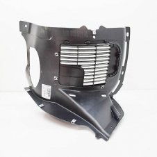 PLÁSTICO PASARUEDAS (PARTE DELANTERA)