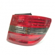 PILOTO TRASERO EXTERIOR AHUMADO MARELLI