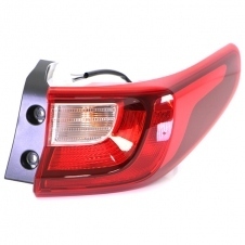PILOTO TRASERO EXTERIOR (O)