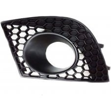 REJILLA DE PARACHOQUES DELANTERO CON ORIFICIOS DE ANTINIEBLA 2006-