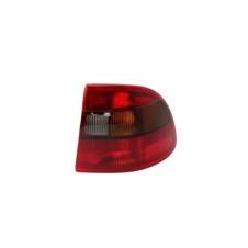 PILOTO TRASERO BERLINA (E)