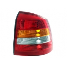 PILOTO TRASERO 4 PUERTAS (E)