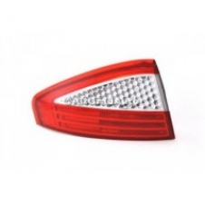 PILOTO TRASERO EXTERIOR 4 PUERTAS (E)